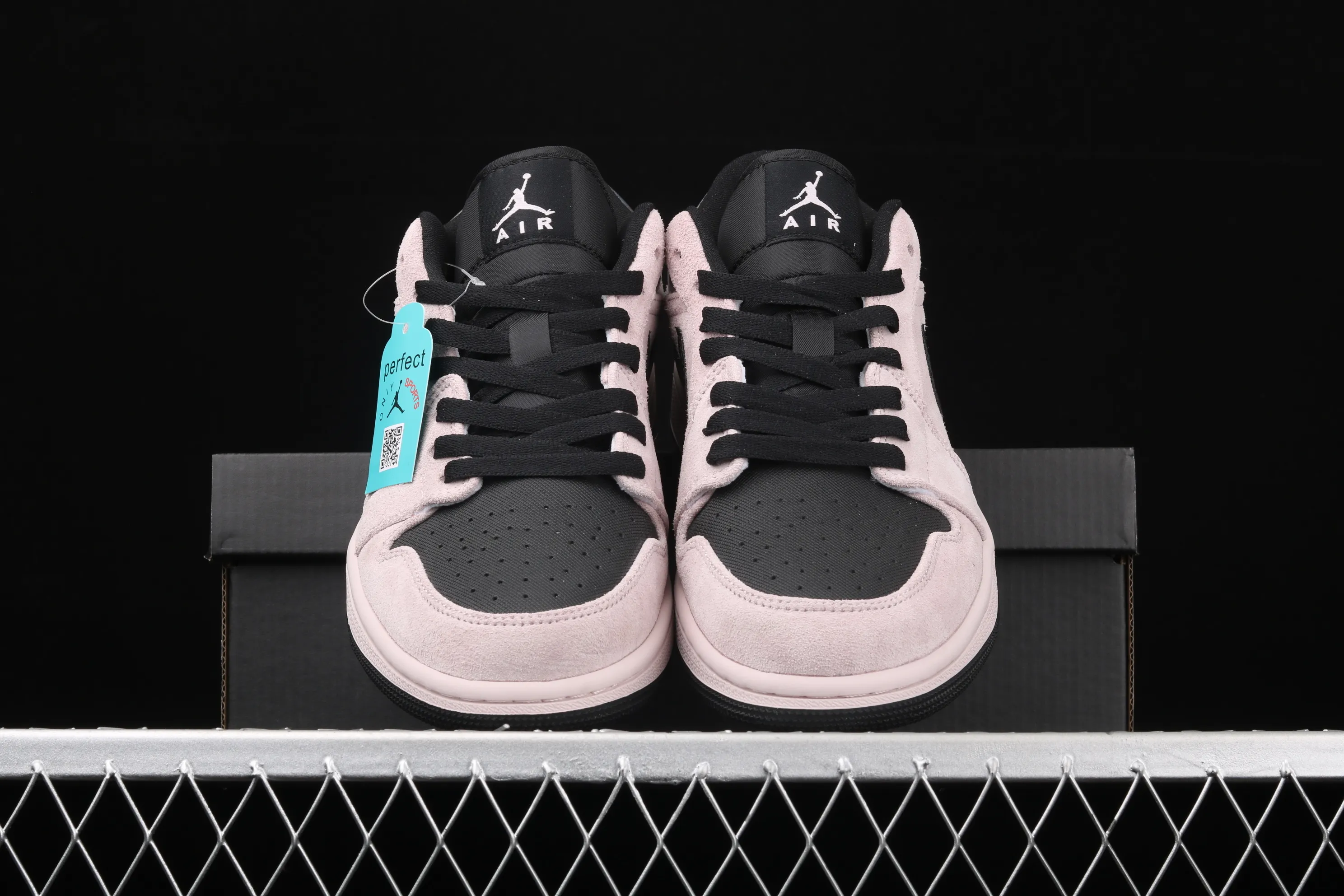 All categories Air Jordan Jordan series basketball shoes Air Jordan 1 Low New version Air Jordan 1 Low "Fossil" AJ1 Joe 1 laser pink low-top cultural and leisure sports sneakers CV3043-602